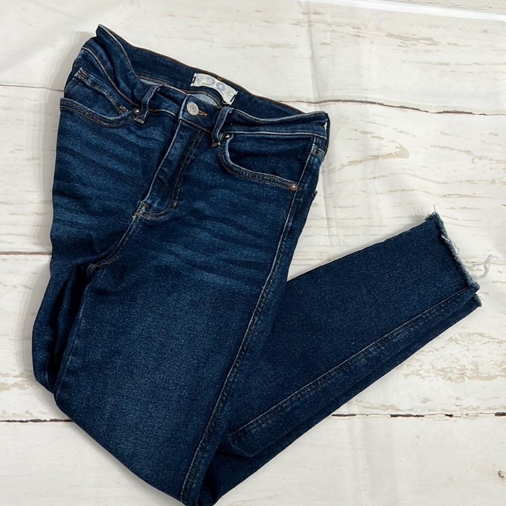 We The Free Jeans 28 High Waist Stretchy Dark Blue